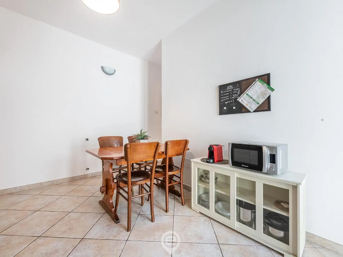 Lidia'S House Apartment Oristano 0*,  Italy